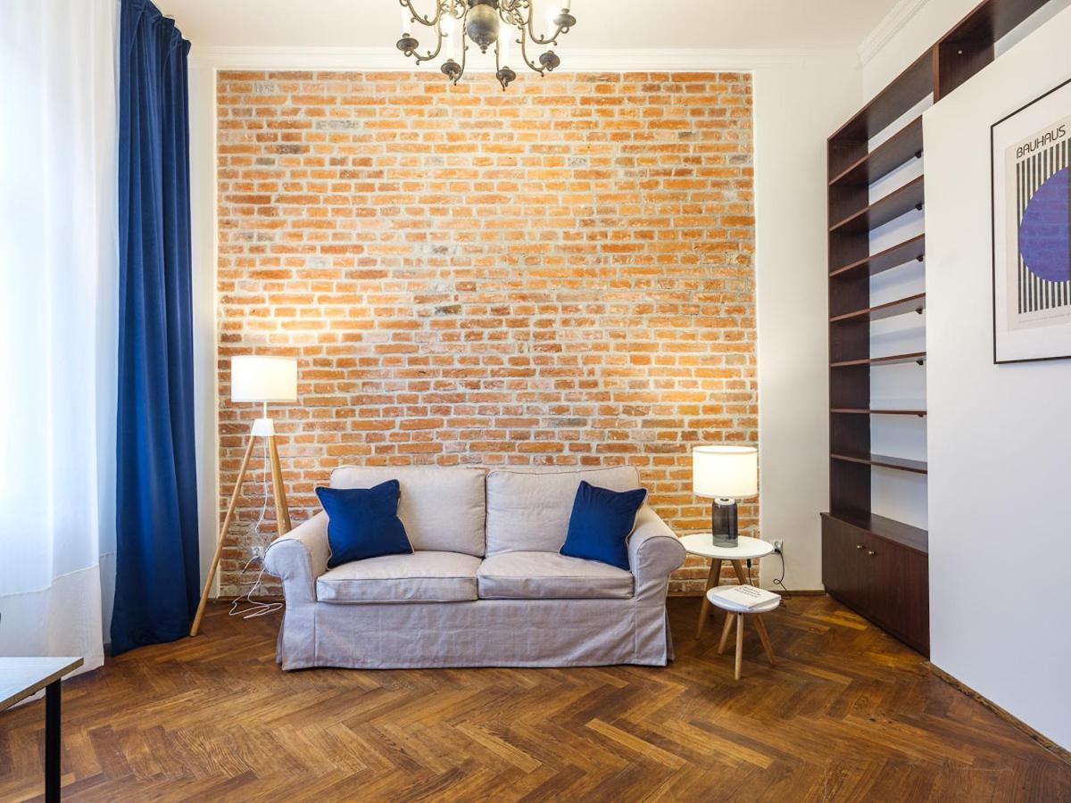 Central Apartments By Tyzenhauz Krakau Buitenkant foto