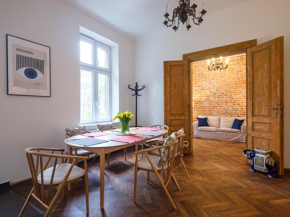 Central Apartments By Tyzenhauz Krakau Buitenkant foto